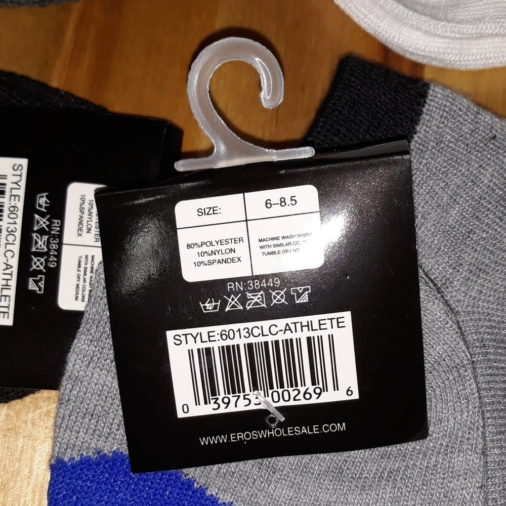 6 Pairs Youth Sport Socks - Picture 2 of 4